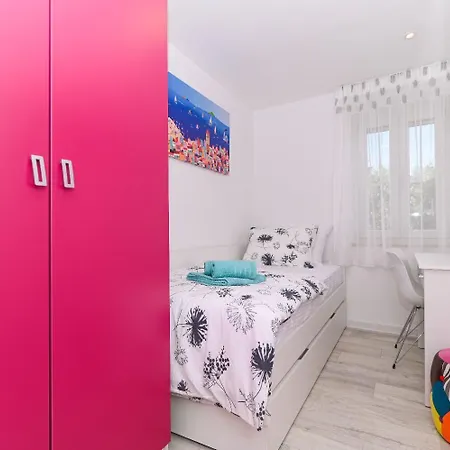 Apartment Sani Split